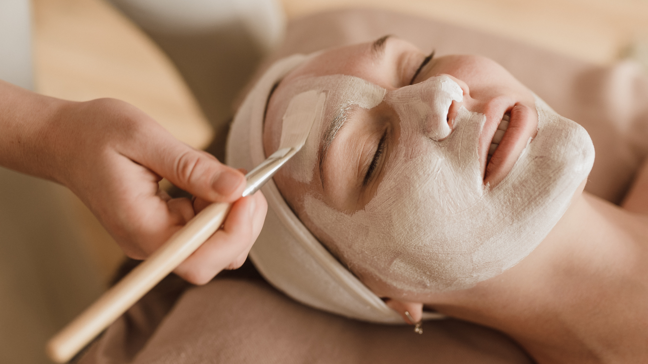 The Sacred Art of Seasonal Self-Care: A Holistic Guide to Autumn Wellness Transitions